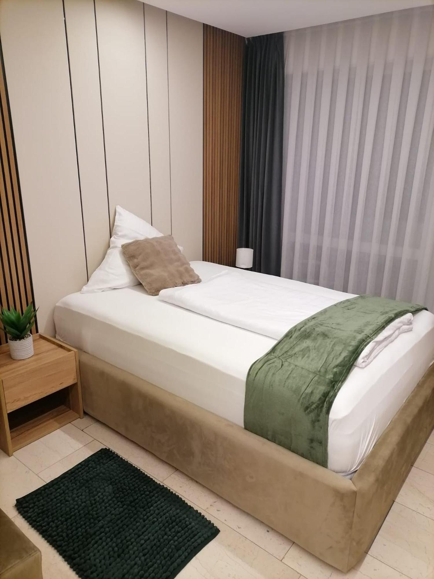 Hotel Hafez Bad Salzuflen Esterno foto