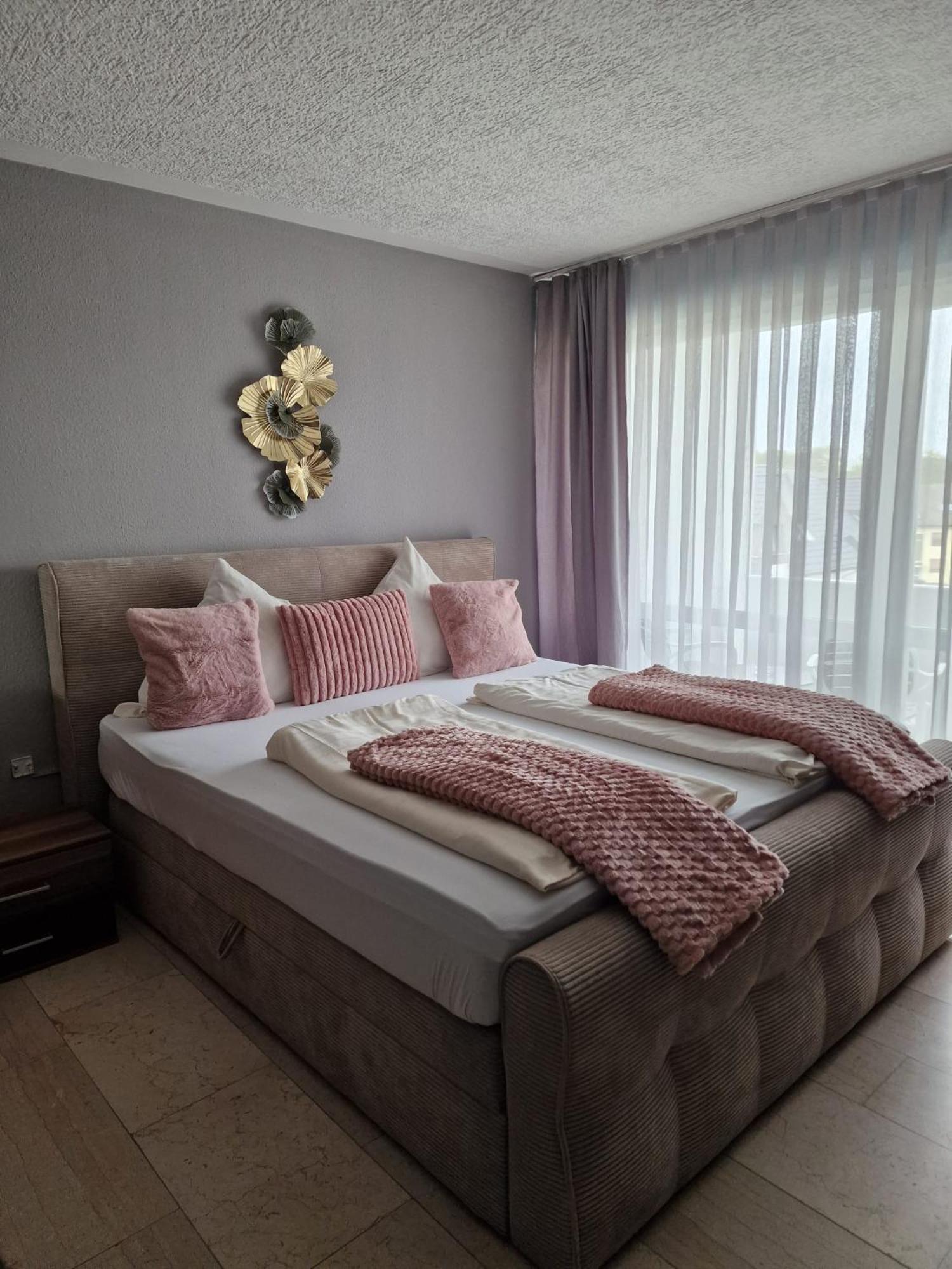 Hotel Hafez Bad Salzuflen Esterno foto