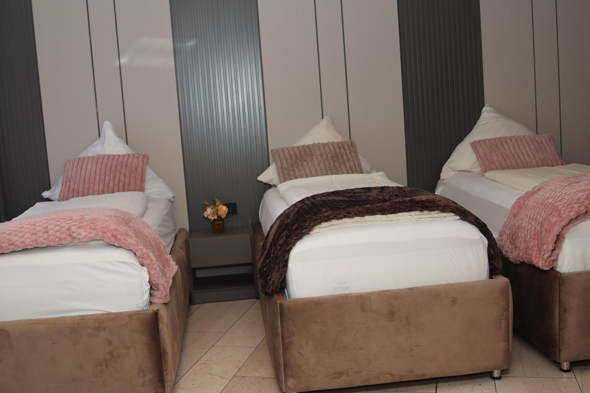 Hotel Hafez Bad Salzuflen Esterno foto