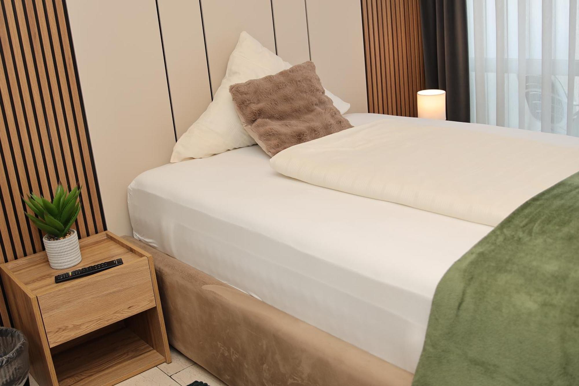 Hotel Hafez Bad Salzuflen Esterno foto