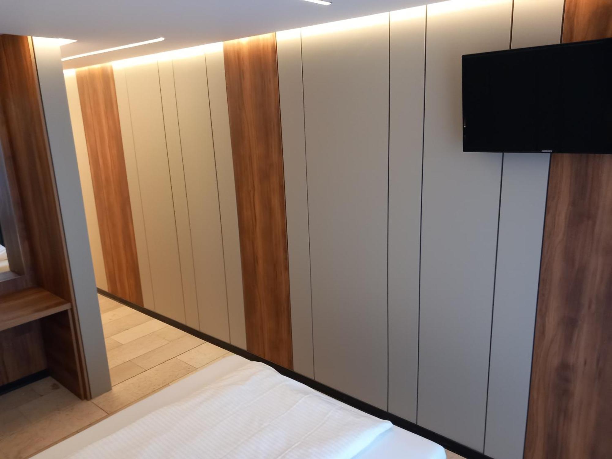 Hotel Hafez Bad Salzuflen Esterno foto